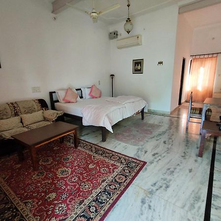 Apartamento Royal Farm Bharatpur Habitación foto